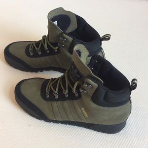 adidas jake boot 2.0 olive
